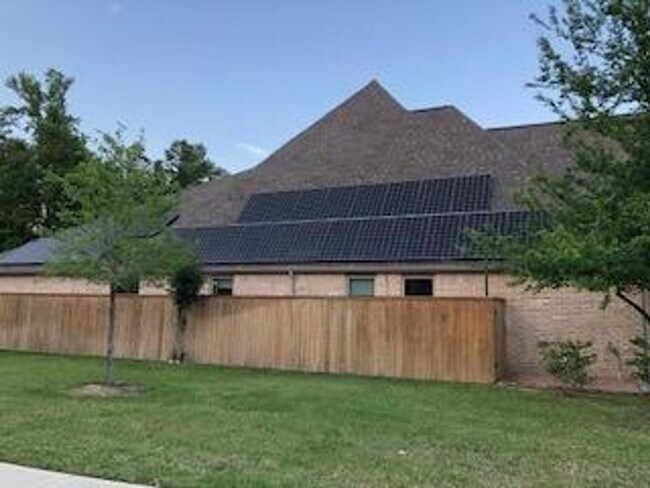 Building Photo - 23637 Sage Villa Dr