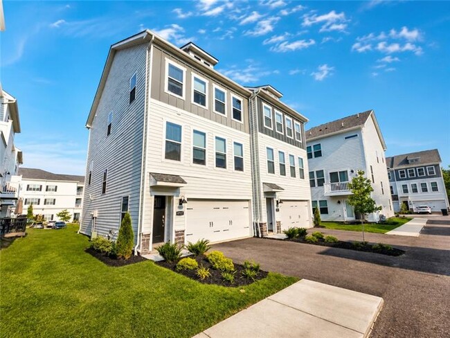 Photo - 9717 Hopkins St (Wexford, PA) Townhome