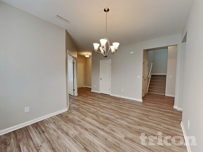 Foto del edificio - 2215 Osprey Ln