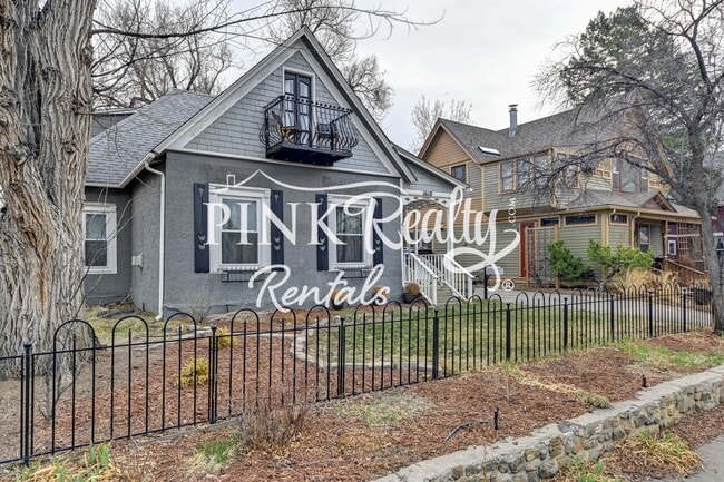 Photo - 1610 W Kiowa St House