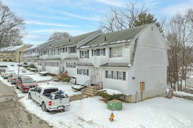 88 Ángel Dr - Bunker Heights Estates