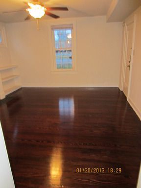 Building Photo - Fredericksburg City  Apt