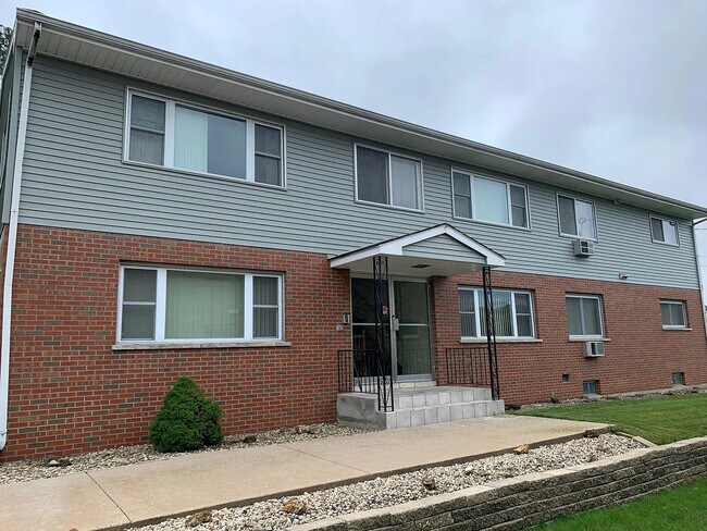 Building Photo - 5801 Bjelde Ln