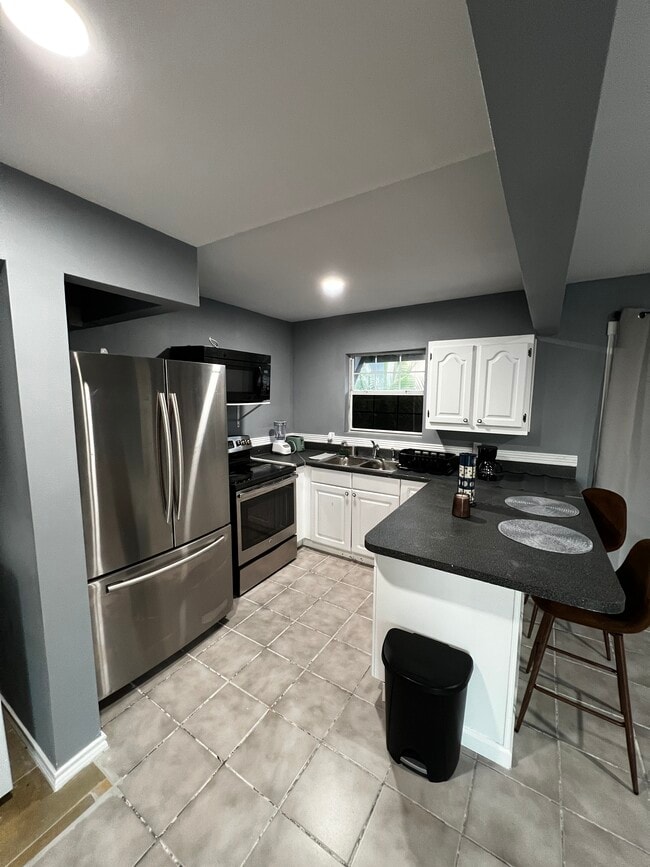 Building Photo - 311 McFadden Dr