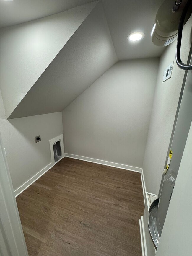 Building Photo - New Beginnings Start At AMRR: Spacious 2 Bedroom In Centerton, AR!