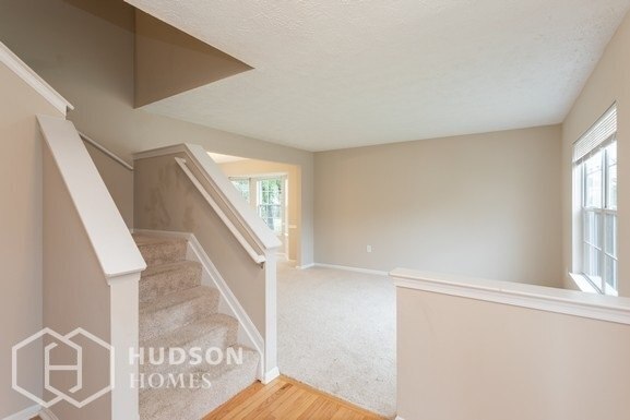 Building Photo - 7406 Acacia Ct