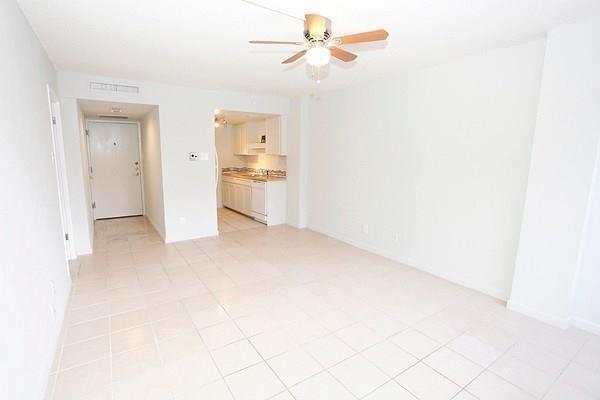 Building Photo - 1800 Lavaca St