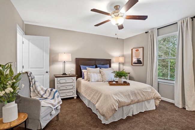 Building Photo - 2209 Del Carmel Way