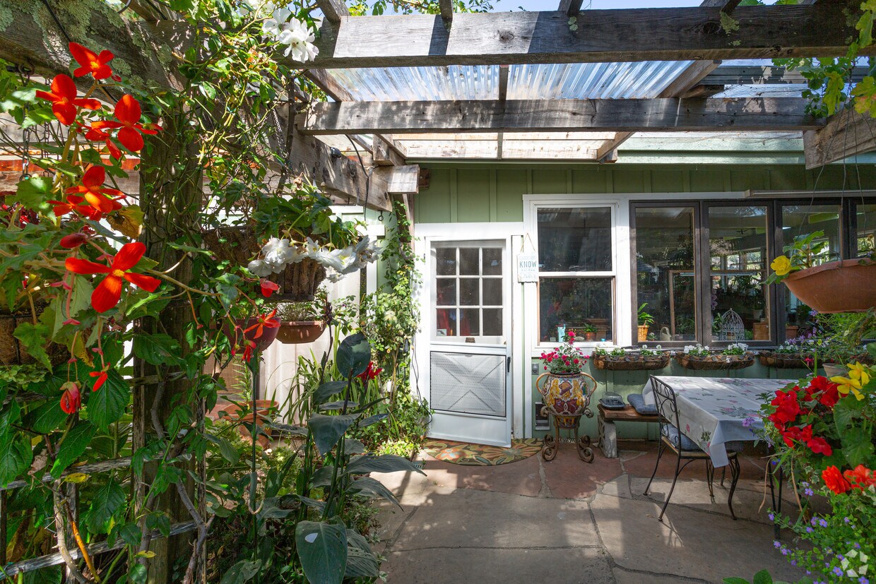 Building Patio - 5500 Nicasio Valley Rd