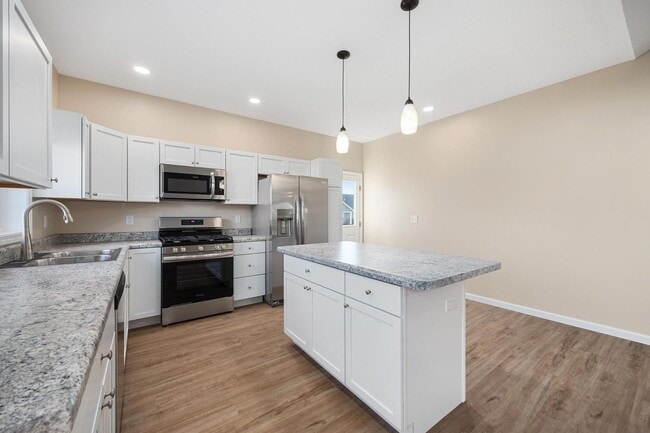 Building Photo - Brand New Construction Home for Rent – Washington, IL!