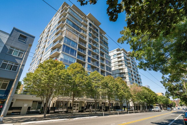 Foto del edificio - 2929 1st Ave