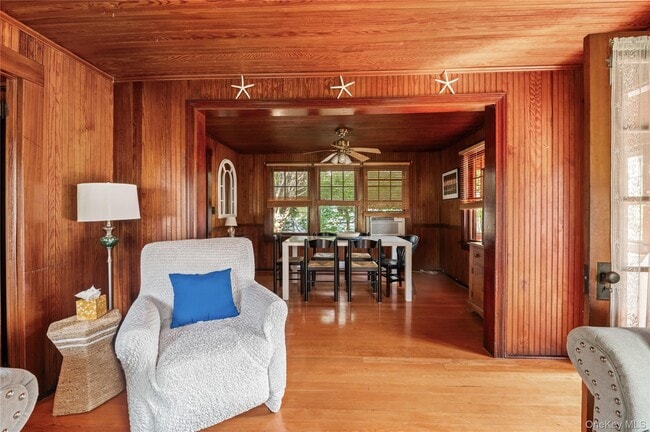 Building Photo - 40 Bungalow Ln
