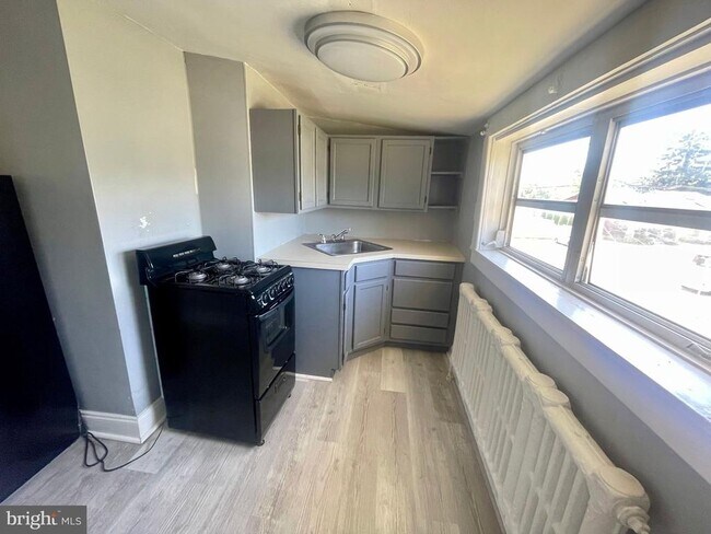 Foto del edificio - 2700 Edgmont Ave