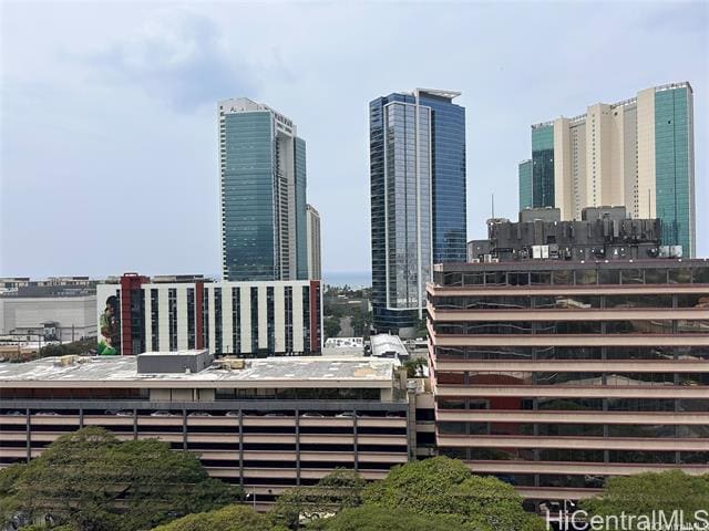 Building Photo - 1288 Kapiolani Blvd
