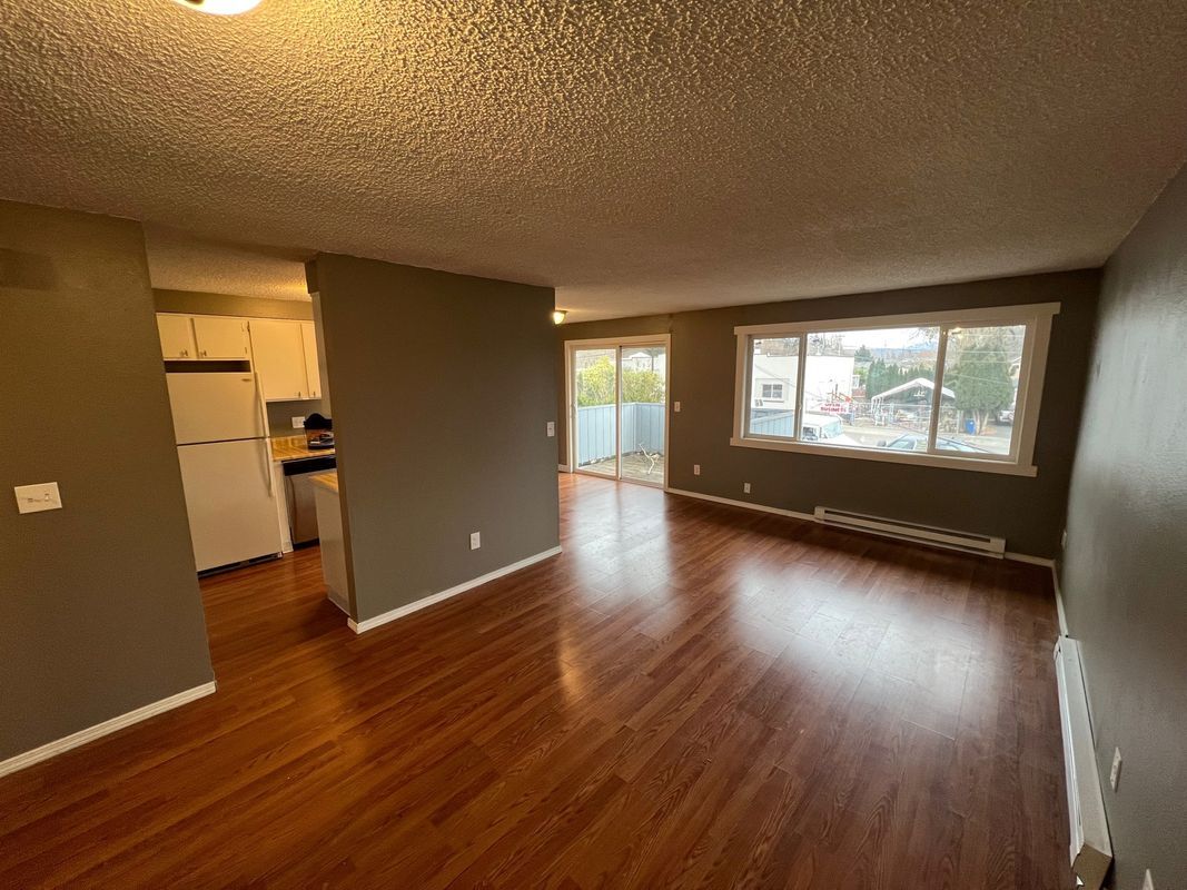 Foto principal - 623 SE Russell St