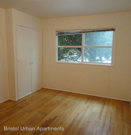 Building Photo - 2920 SE Waverleigh Blvd