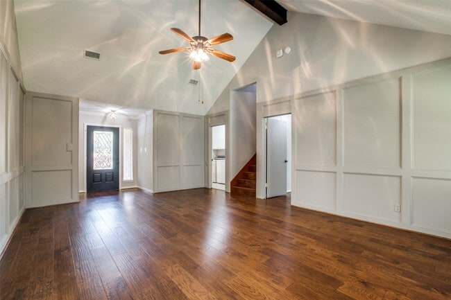 Building Photo - 24 E Torch Pine Cir