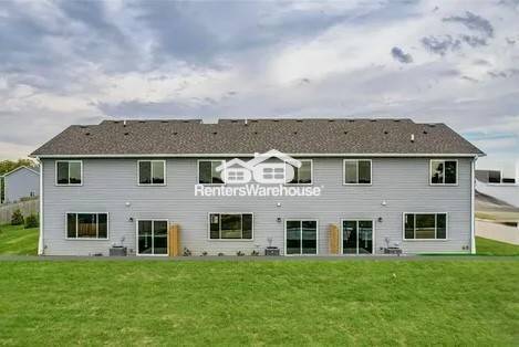 Foto del edificio - 7000 Lake Ridge Ave