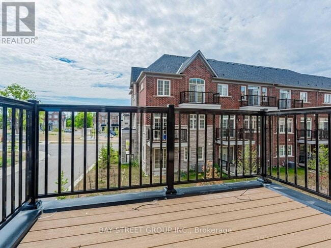 Photo du bâtiment - 29 Creekvalley Ln