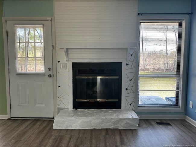 Building Photo - 6920 Kizer Dr