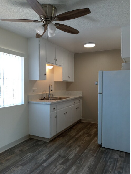 Kitchen Area - Hilltop Villas