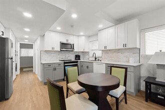 Building Photo - 3675 Gulf Blvd