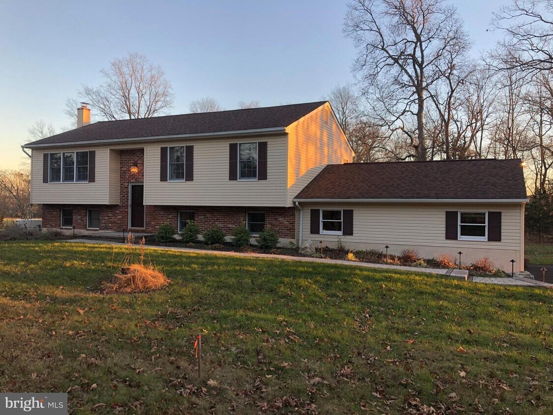 5400 Curley Hill Rd, Pipersville, PA 18947 House Rental in