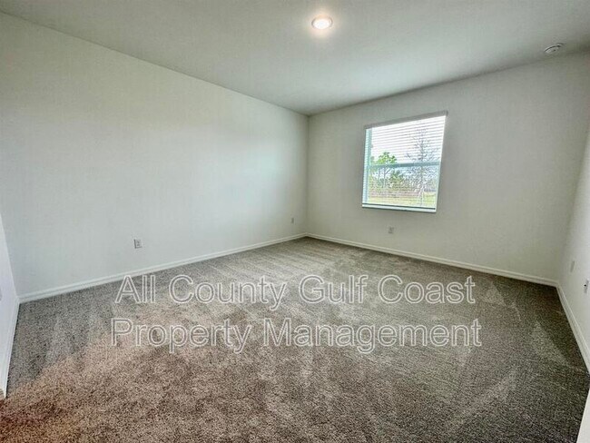 Building Photo - 11194 Pinot Dr