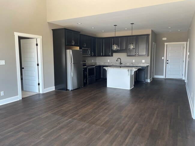 Building Photo - 1285 Enterprise Dr