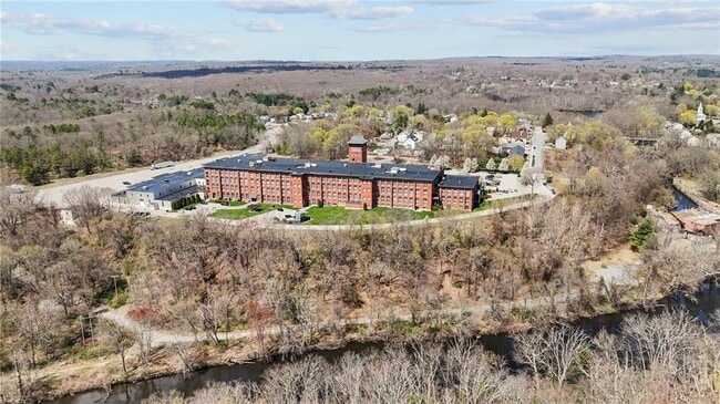 Building Photo - 1 Tupperware Dr