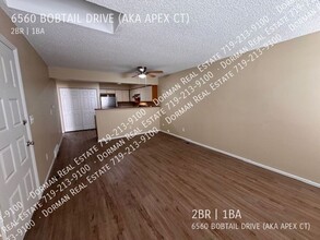 Building Photo - 6560 Bobtail Dr