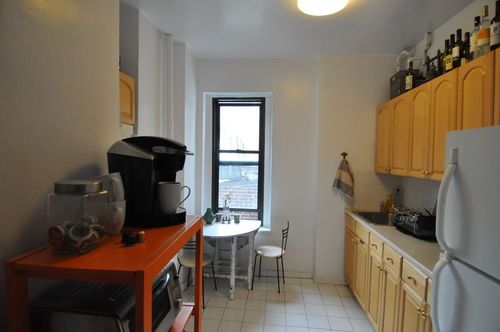 Foto del edificio - 195 W 10th St