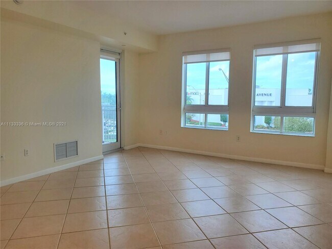 Foto del edificio - 7355 SW 89th St
