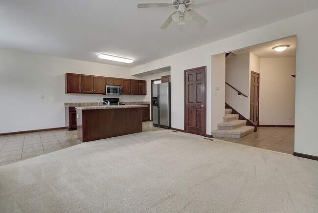 Foto del edificio - 23055 Ironwood Dr