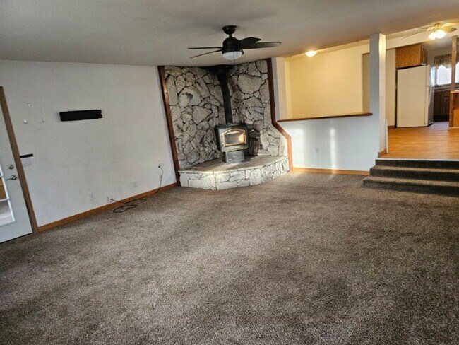 Foto del edificio - 3Br/1 Bath Home in Susanville