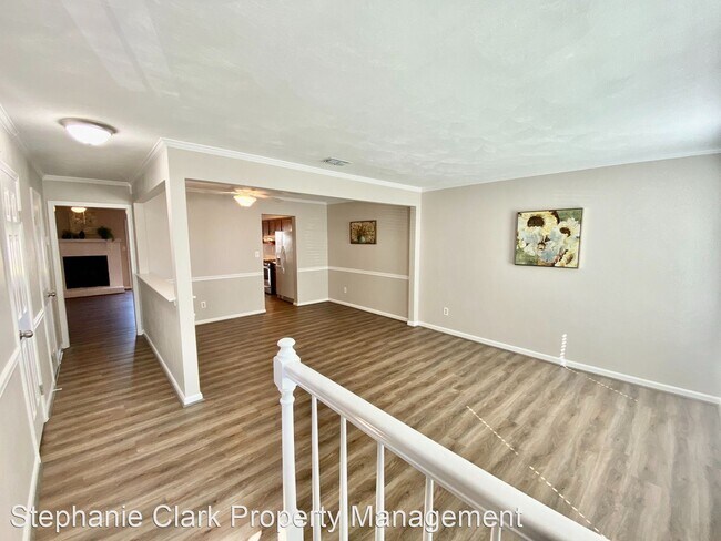 Building Photo - 1657 Sword Dancer Dr