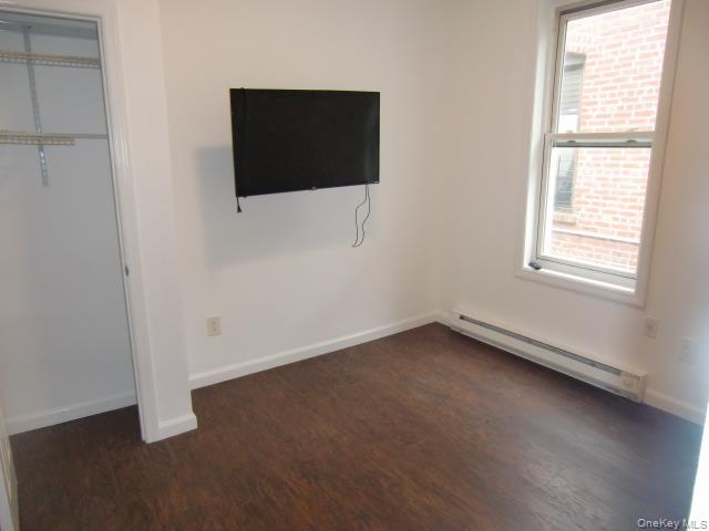 Building Photo - 1762 Crosby Ave