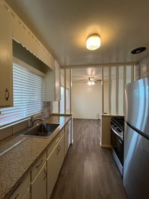 Building Photo - "Charming Castro Valley Retreat: Spacious 1-Bedroom Haven with Elegant Granite Touches!"