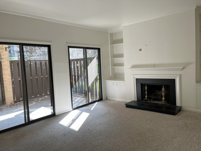 Building Photo - 4505 Harding Pike
