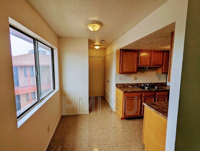 Building Photo - 315 Dorado Pl SE