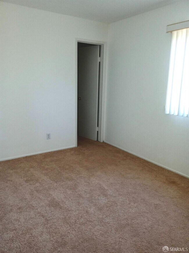 Building Photo - 507 Spindrift Way
