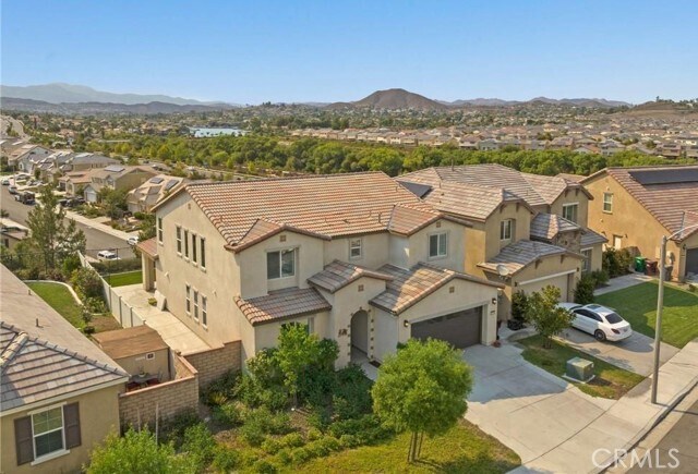 Building Photo - 30545 Green Vista Dr