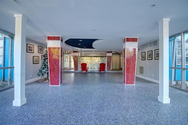 Building Photo - 3315 58th Ave S