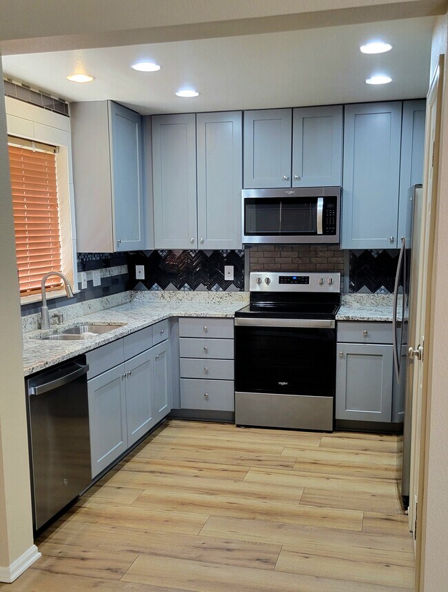 Foto del edificio - 17333 E Kansas Pl