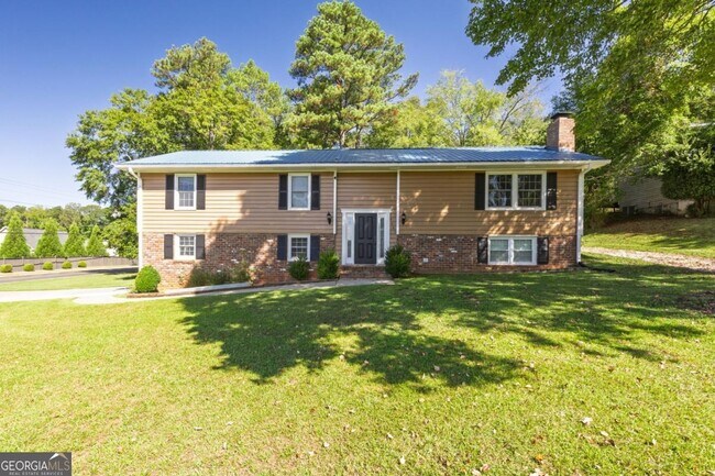 Foto del edificio - 3067 Old Dallas Rd SW