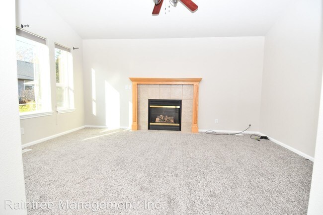 Foto del edificio - 3 br, 2 bath House - 485 SE Clearwater Ct