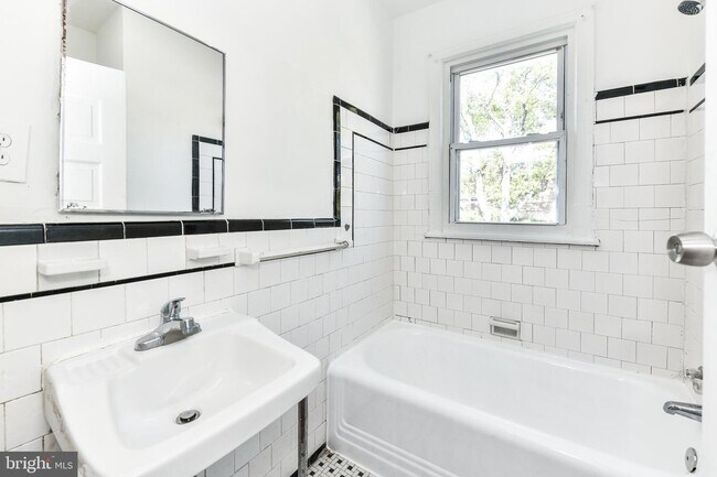 Foto del edificio - 5131 2nd St NW