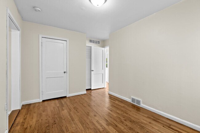 Foto del edificio - 3203 Goodrich St