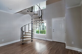 1 BR, 1 BA - 700 SF - Lakeside Villas