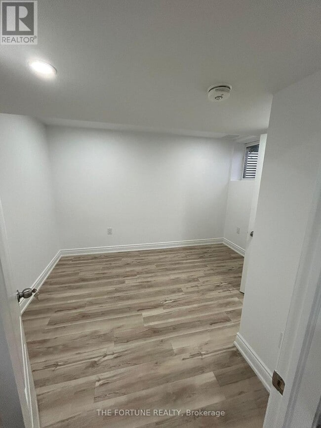 Building Photo - 23 Bleasdale Ave